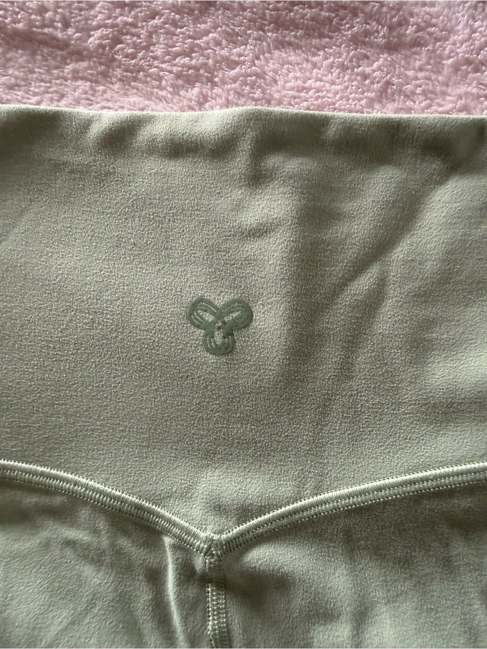 ARITZIA TNA BUTTER Light Sage High-Waist Leggings - Picture 2 of 5